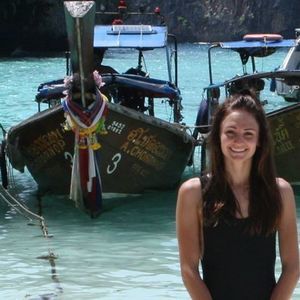 Meet your Posher, Jasmine